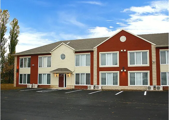 Travelodge By Wyndham Drummondville