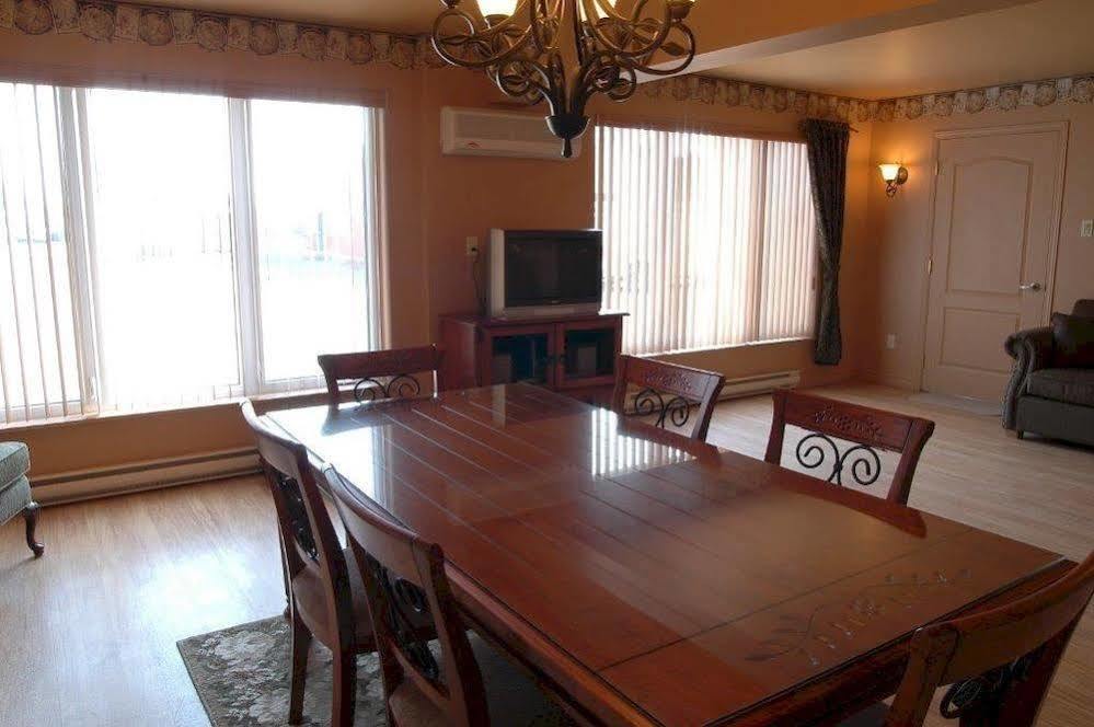 Travelodge By Wyndham Motel Drummondville